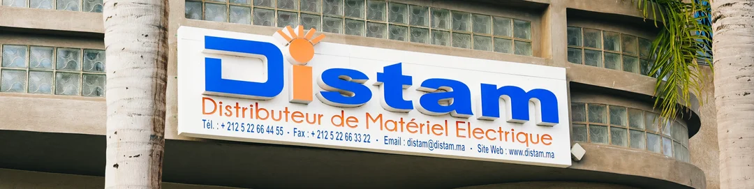 Vitrine du showroom DISTAM à Casablanca